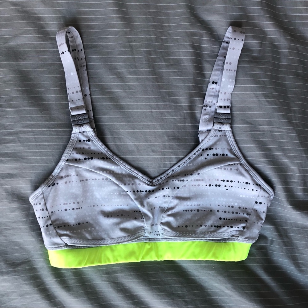 Ollie Gray Nursing Bra Size Small in Flynn